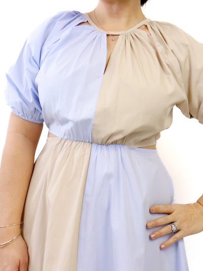 Mud Pie Hutton Midi Dress - Tan/Blue cutout view.