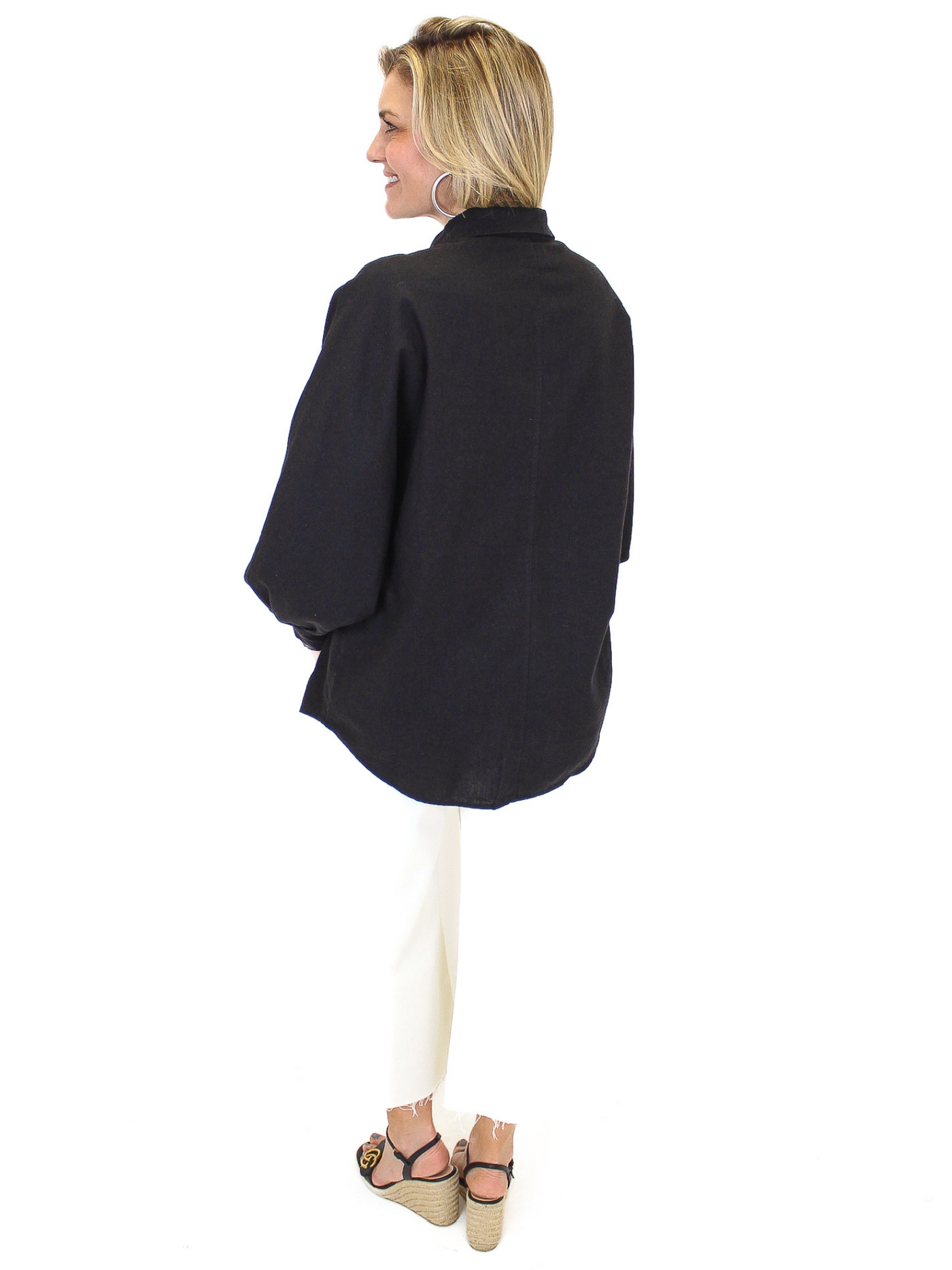 Risen Balloon Sleeve Linen Shirt - Black back view.