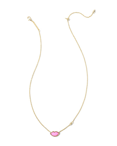 Kendra Scott Lips Pendant Necklace in Gold Pink Mother of Pearl full view.