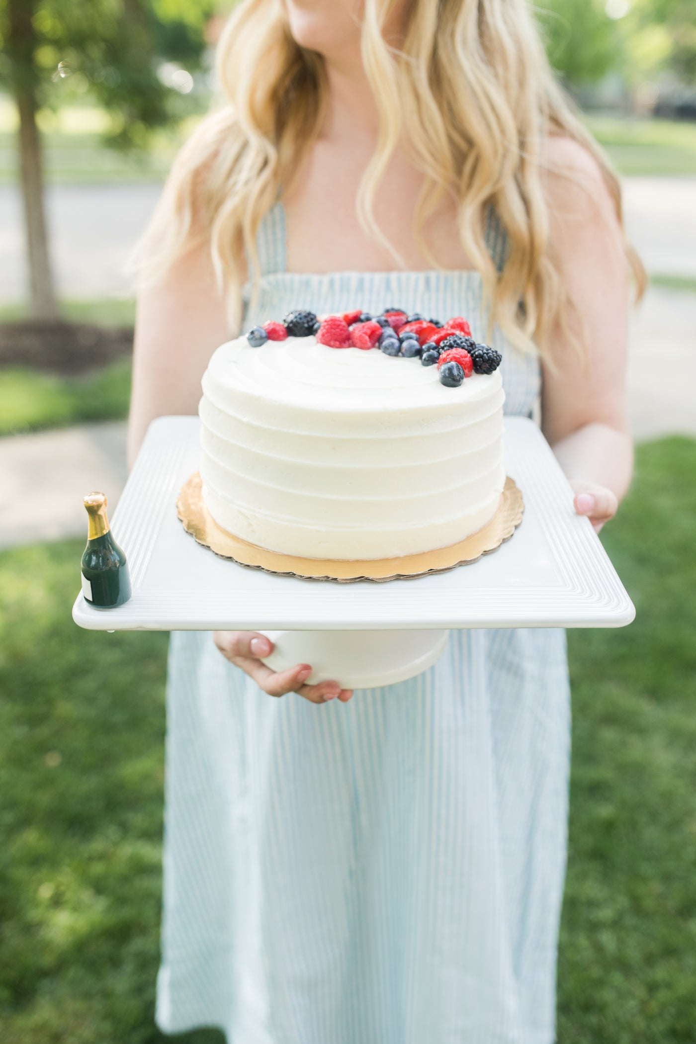 Pinstripes Square Pedestal Server