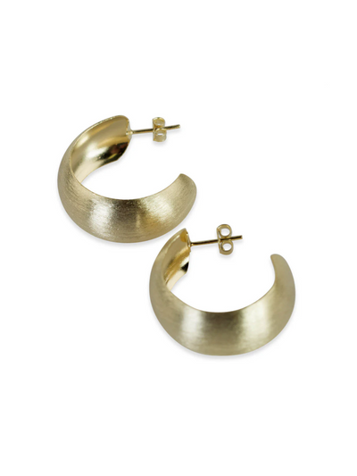 Gold round brushed hoops.