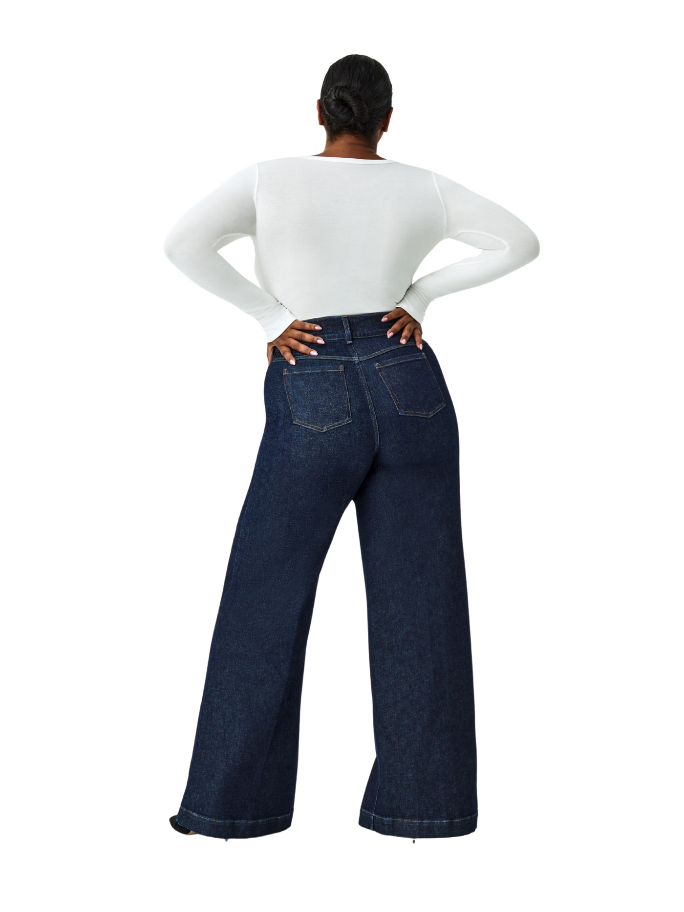 Spanx wide leg pants on model, back.