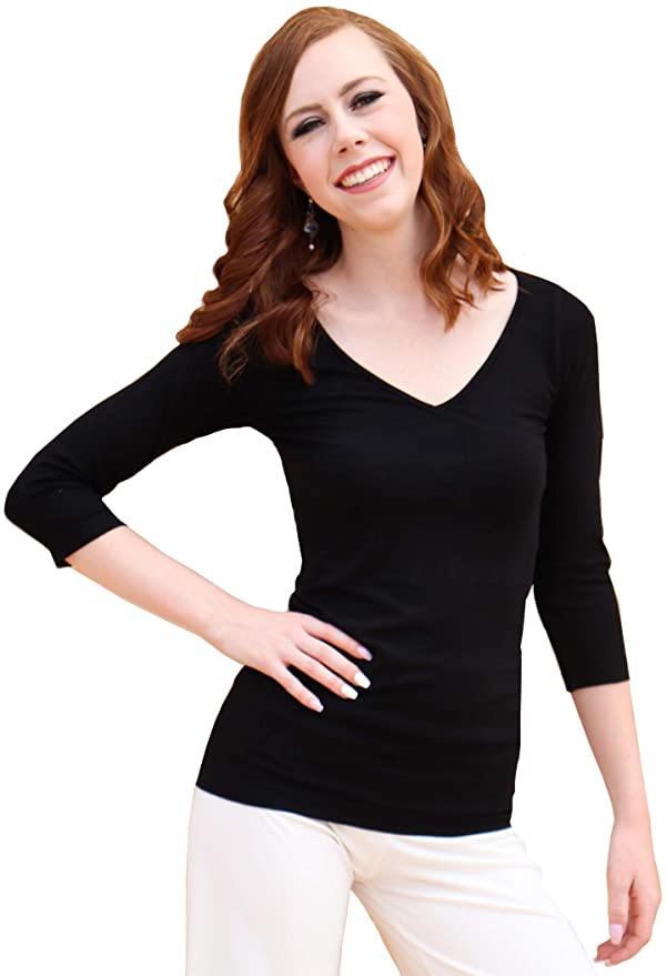 Solid 3/4 Sleeve V-Neck Top - Fruit of the Vine