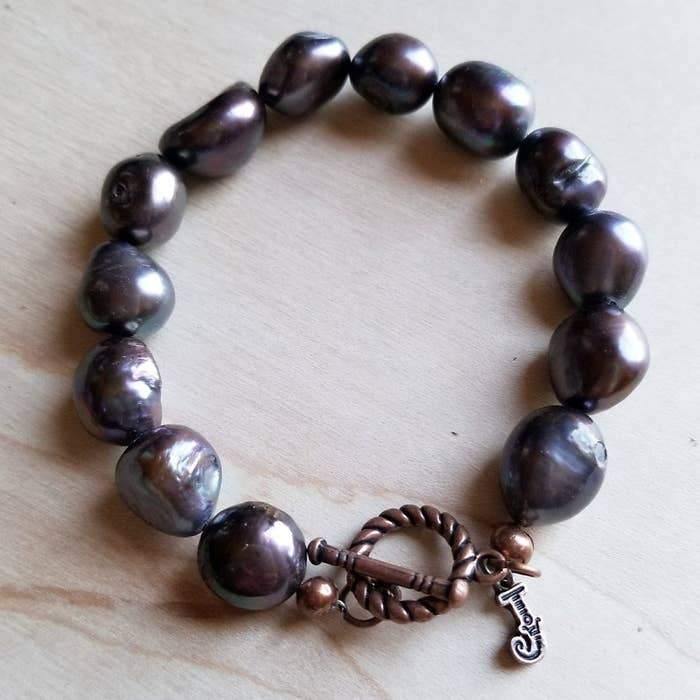 Gray Freshwater Pearl Bracelet | Fruit of the Vine Boutique 