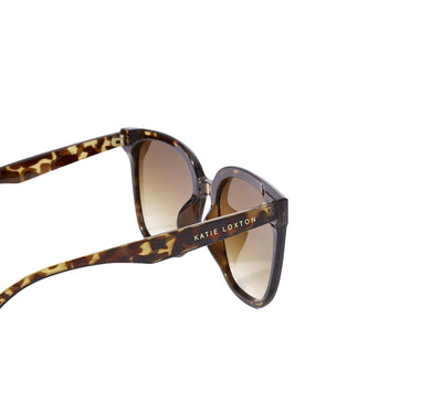 Up close view on brown tortoiseshell sunglasses